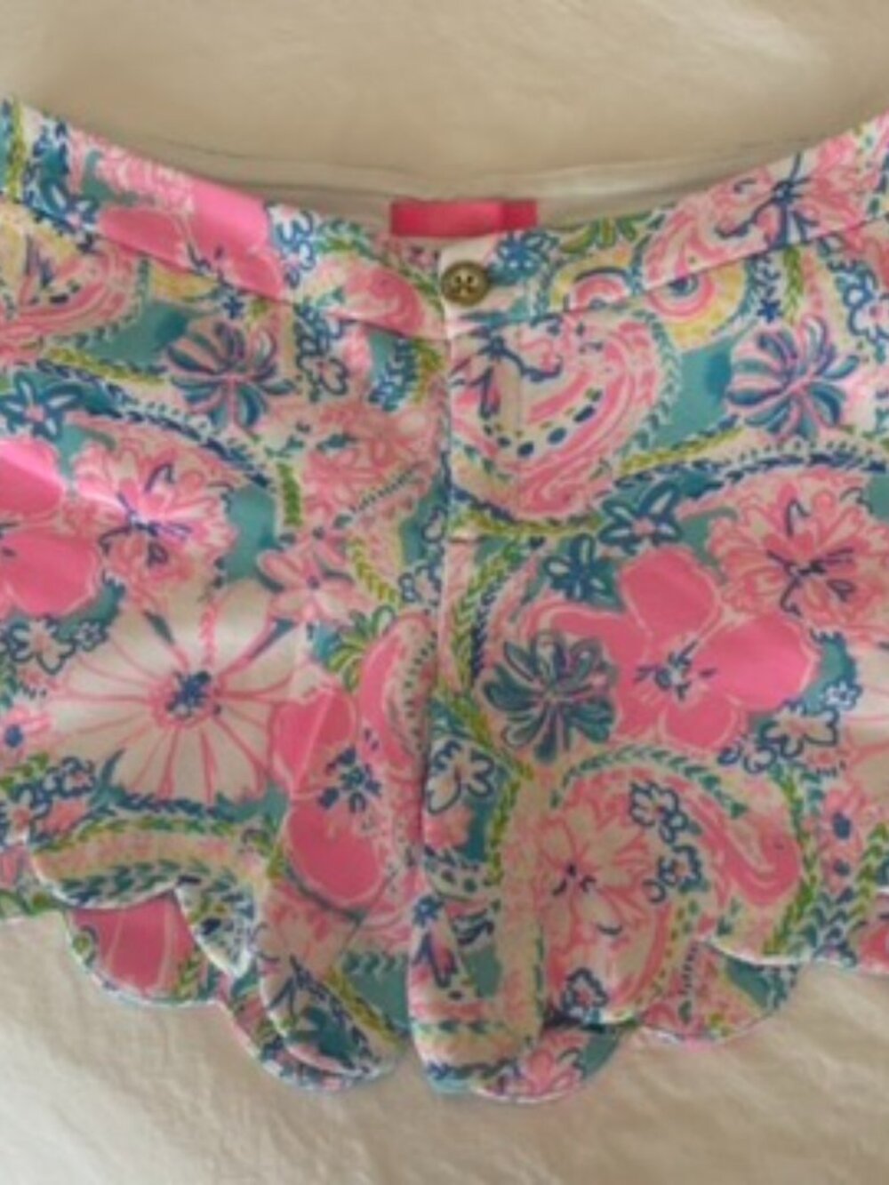Lilly Pulitzer Buttercup Knit Shorts Floral Pink and White - Size 8